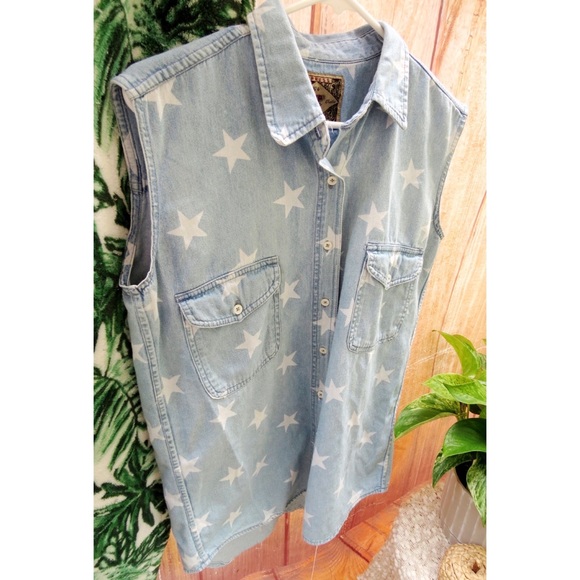 Vintage express star pattern button down tank top 🍃 - Picture 2 of 5